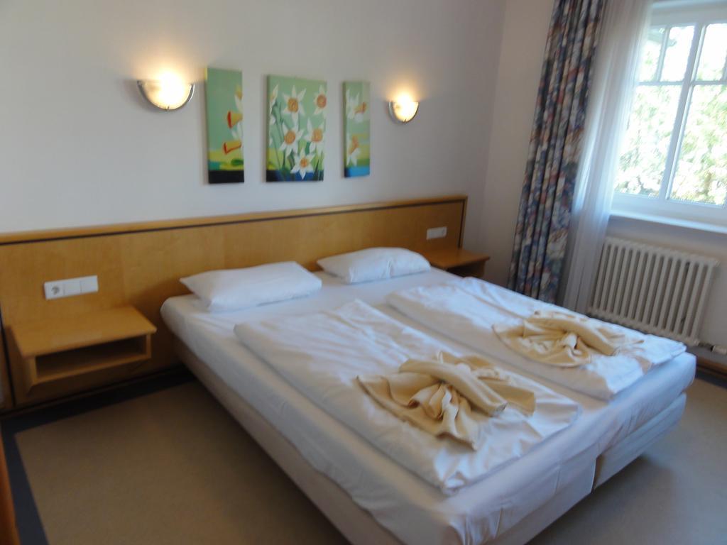 Ferienwohnung Im Duenenpark Binz Szoba fotó